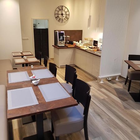 Hotel Du Parc 아트 외부 사진